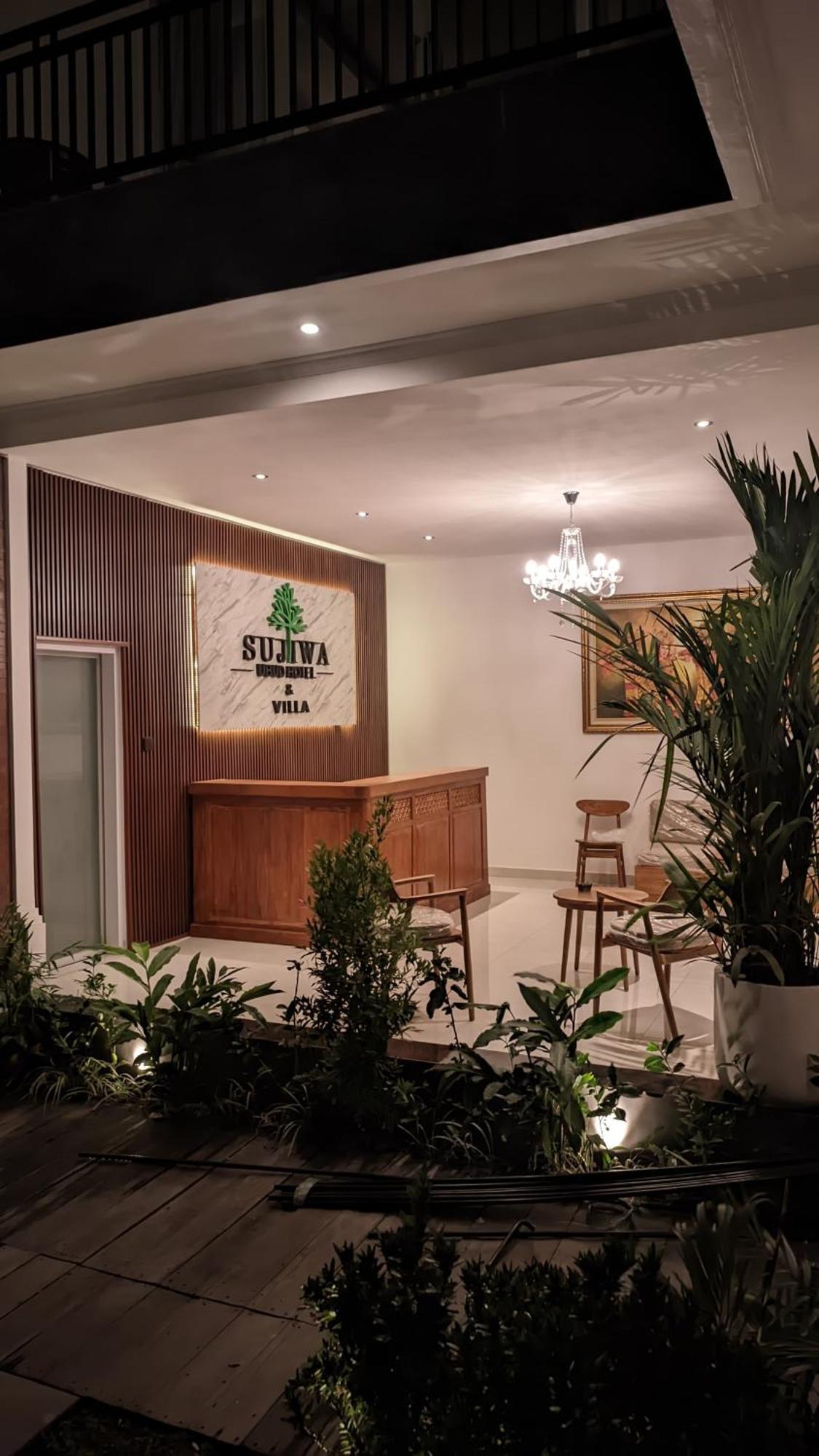 Sujiwa Ubud Hotel & Villa ภายนอก รูปภาพ